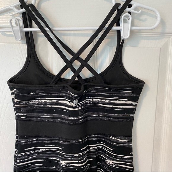 Soybu Criss Cross Straps Built in Bra Flattering Fit Dress Black White Size XS - Picture 5 of 10